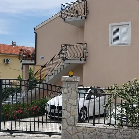 Apartamento Tomislav Krk Town